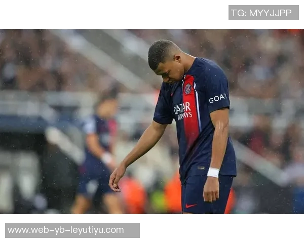 姆巴佩未投票或因不愿在阿什拉夫与登贝莱间做选择