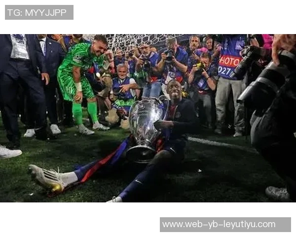 登贝莱合同无金球条款巴黎拒绝支付梅西级别薪水