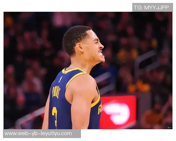 普尔表现稳定半场18分钟贡献14分助力球队进攻